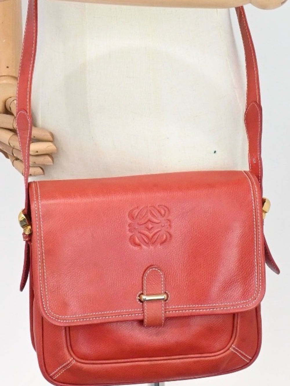 Vintage Loewe with dust bag, box and coa